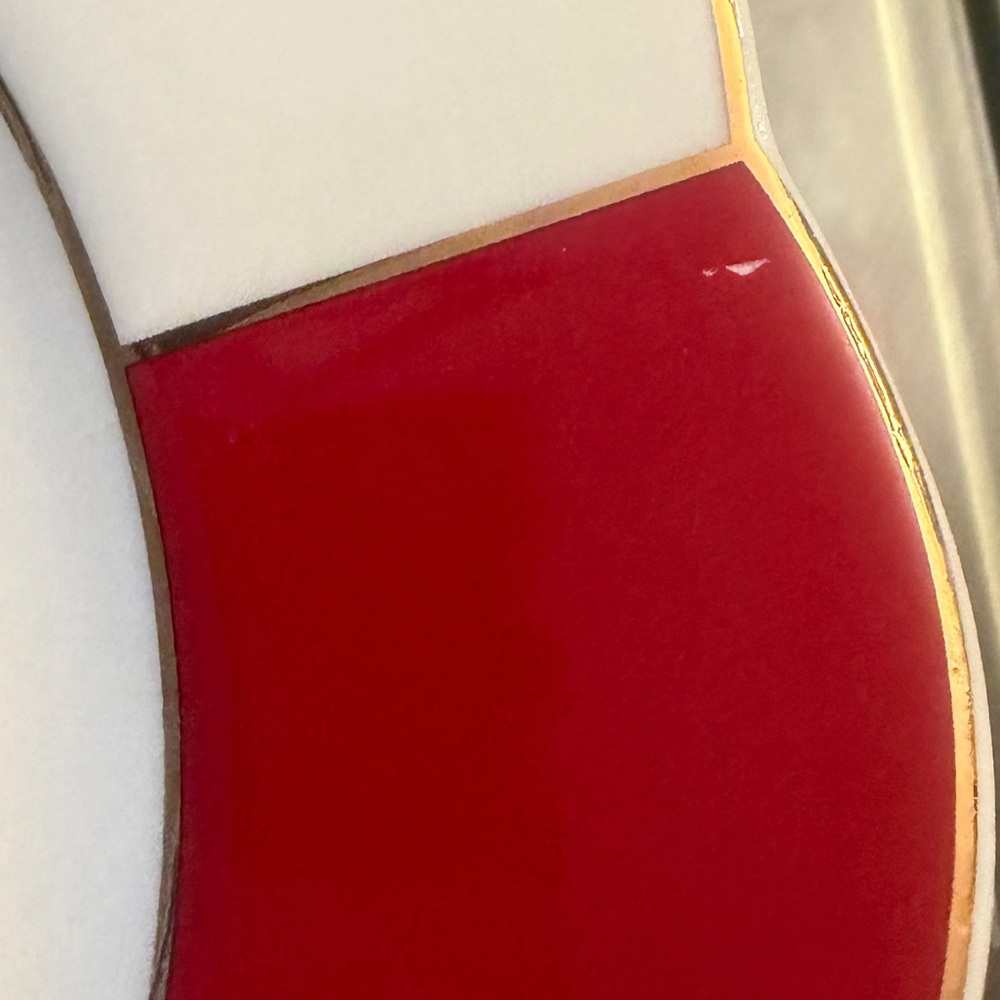 Red and White Salad Plate Set Grace Teaware Set of 4 Scalloped Edge - Picture 4 of 5